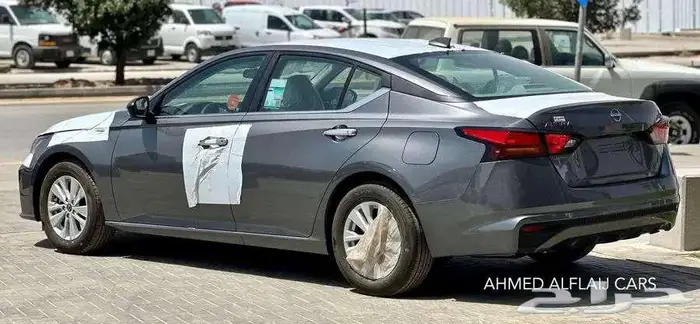 نيسان التيما نص فل عرض خاص ( صيانه مجانيه ) 6