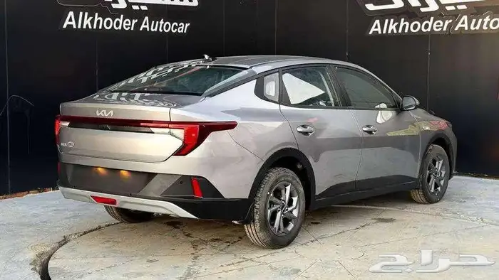 كيا K3 استاندر جنوط 2024 لدى الخضر للسيارات 1
