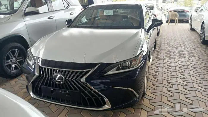 لكزس ES250 بنزين 2024 AA ستاندر 2