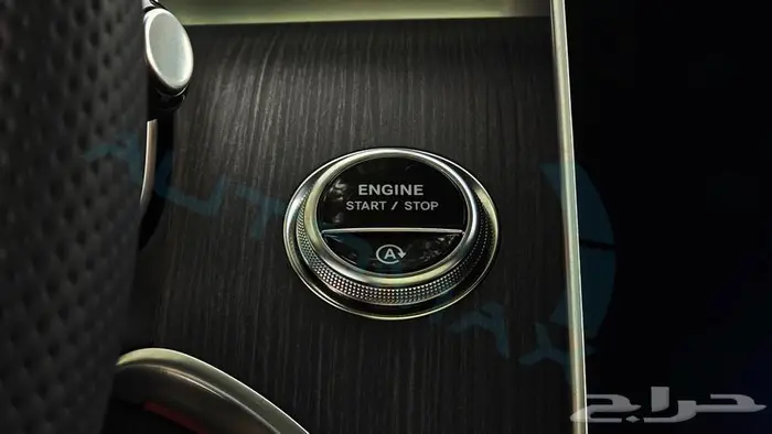 2025 Mercedes-Benz GLC200 COUPE 4MATIC GCC 24