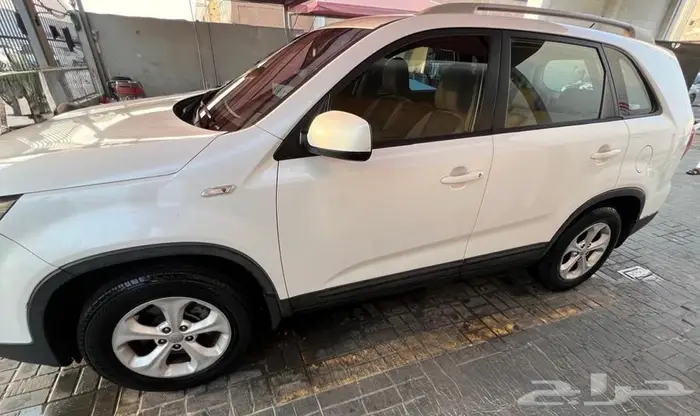 كيا سورينتو 2015 8