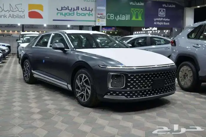 هونداي ازيرا كلاسيك وبريميوم 2025 بالنقد والتقسيط 5