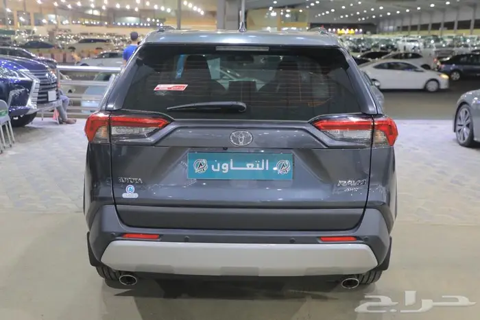 تويوتا راف فور فل كامل ادفنشر بانوراما جلد بنزين موديل 2023 5