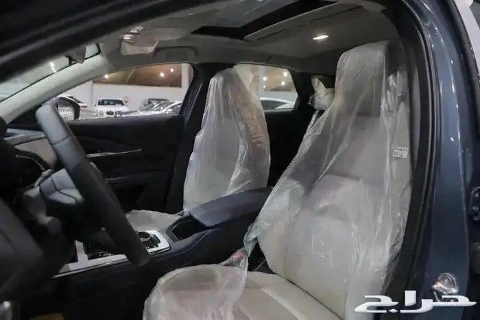 مازدا CX30 نص فل فتحة سقف اربعة سلندر موديل 2025 9