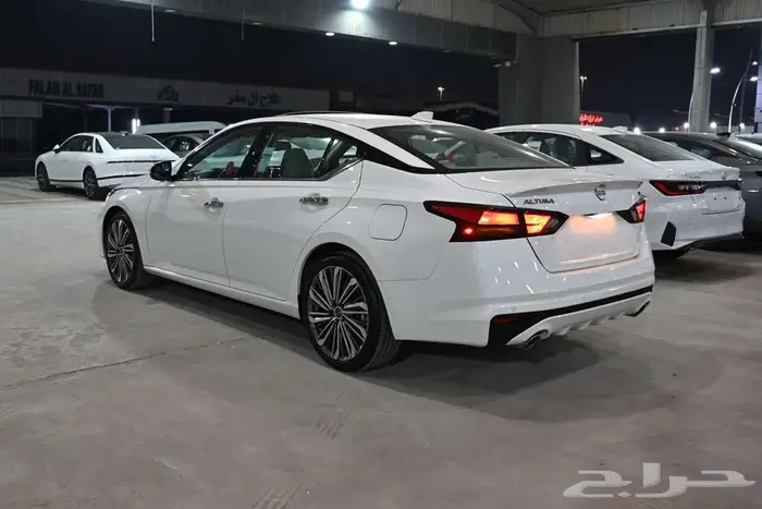 نيسان التيما SV 2024 نص فل سعودي 5