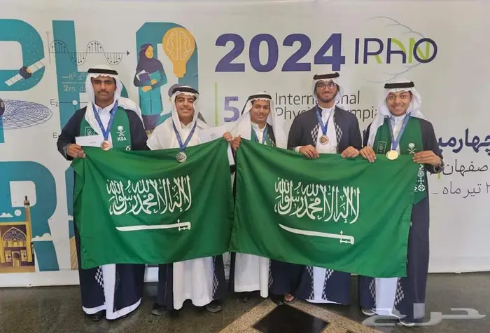 مدرس حي لبن انجليزي رياضيات كمبيوتر (شهري) 0