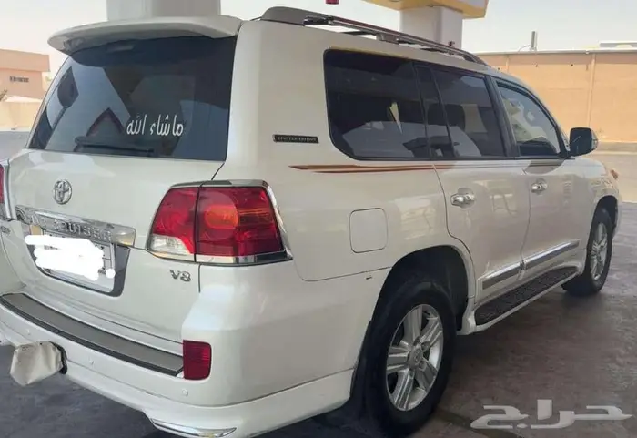 بريمي فل كامل 2015 المالك الاول من الوكاله ماشي 280 نظيف شرط 3