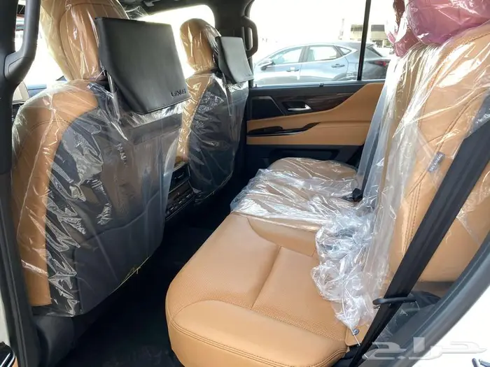 لكزس LX600 BB 2025 سعودي ابيض داخلي جملي لوحات 7