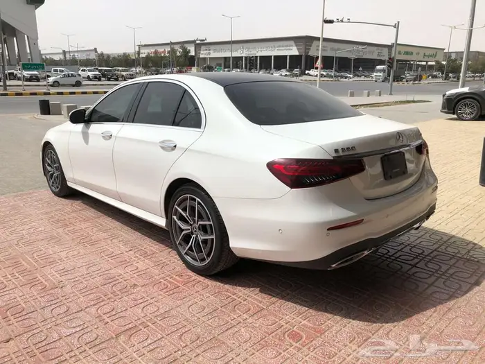 مرسيدس E350 موديل 2021 ابيض 13