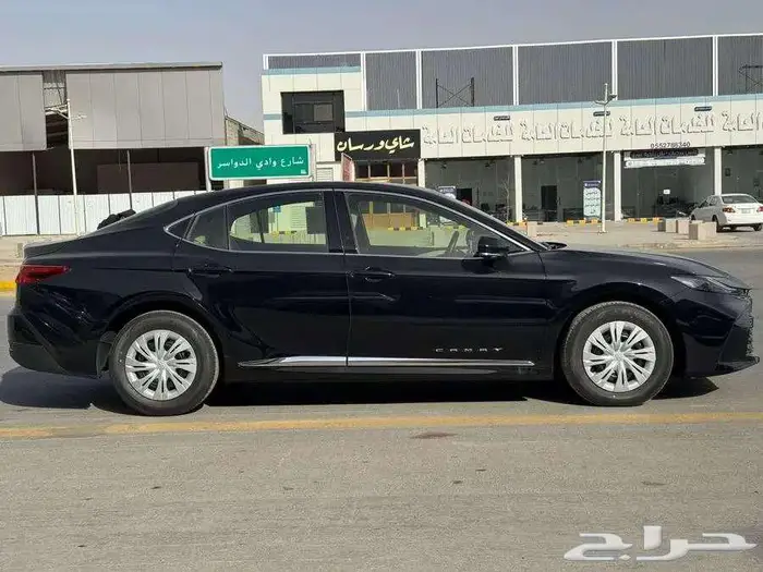 كامري 2025 طيس الساير كاش و بنك أقساط متوفر الوان 4