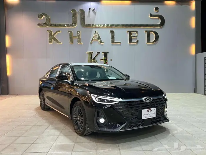 شيري اريزو8 موديل 2025 كاش واقساط لدى خالد للسيارات 0