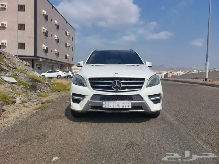 للبيع مرسيدس ML350 نظيفة جدا 2013 6