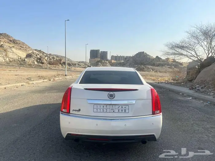 كاديلاك 2012 CTS للبيع أو البدل 5