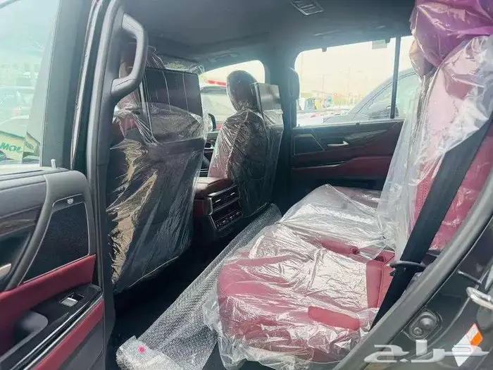 لكزس LX600 2024 بريمي كاش و بنوك 6
