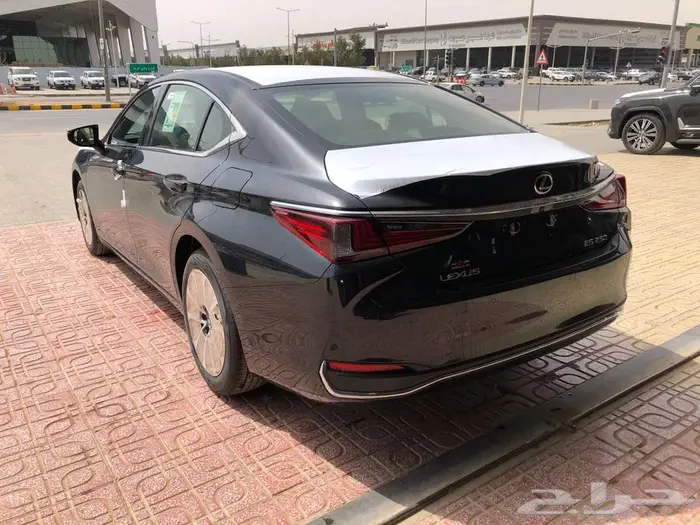 لكزس ES250 2025 استاندر سعودي 27