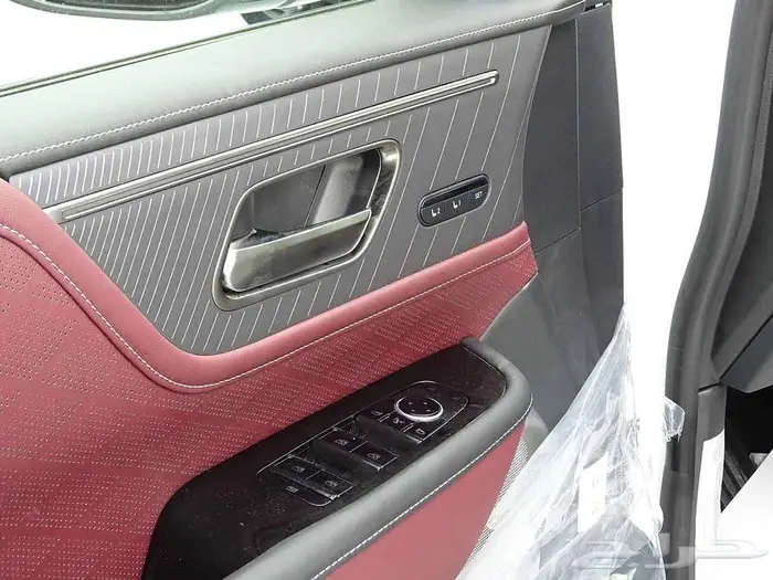 انفينتي QX80 اوتو جراف 2025 13