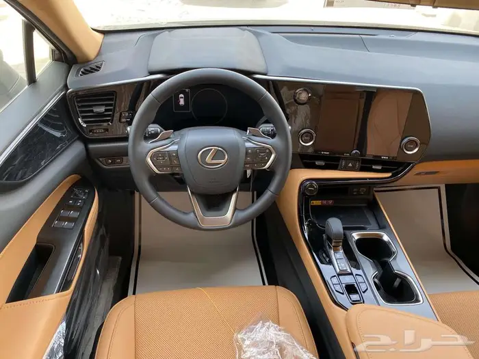لكزس NX 350 AA 2025 تيتانيوم داخلي جملي 5