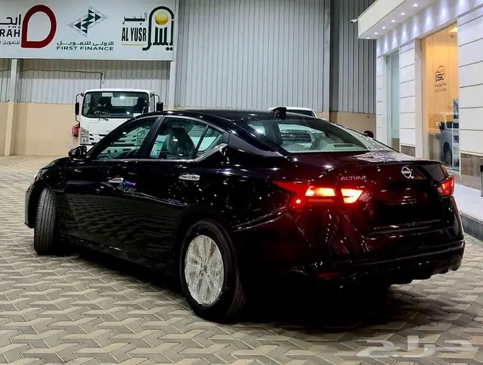 نيسان التيما S استاندر 2.5 سعودي 2025 4