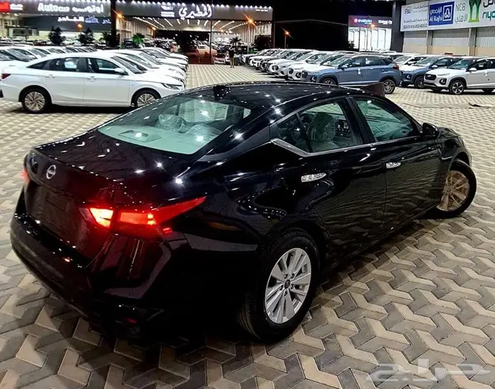 نيسان التيما S استاندر 2.5 سعودي 2025 5