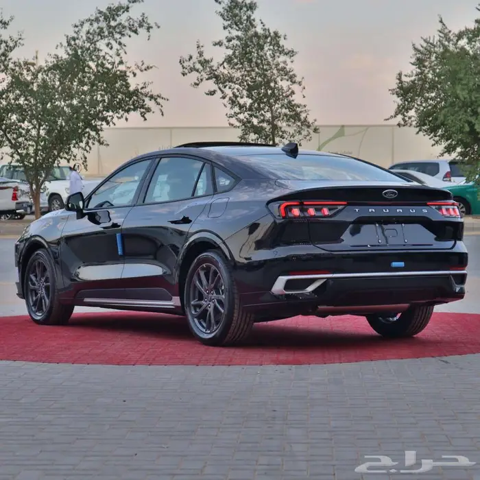 فورد تورس امبيانتي 2025 3