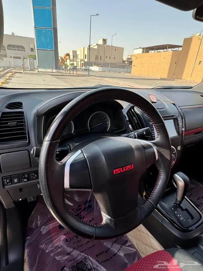 ايسوزو ديماكس GT 10