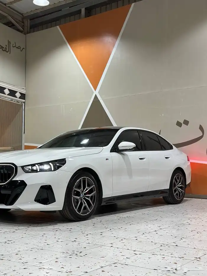 بي ام دبليو 520i kit M 2024 . رصد الفخامة 5