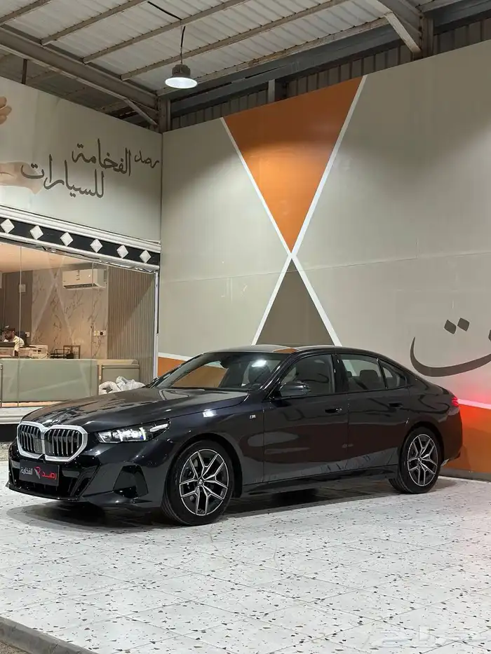 بي ام دبليو 520i 2024 kit M . رصد الفخامة 6