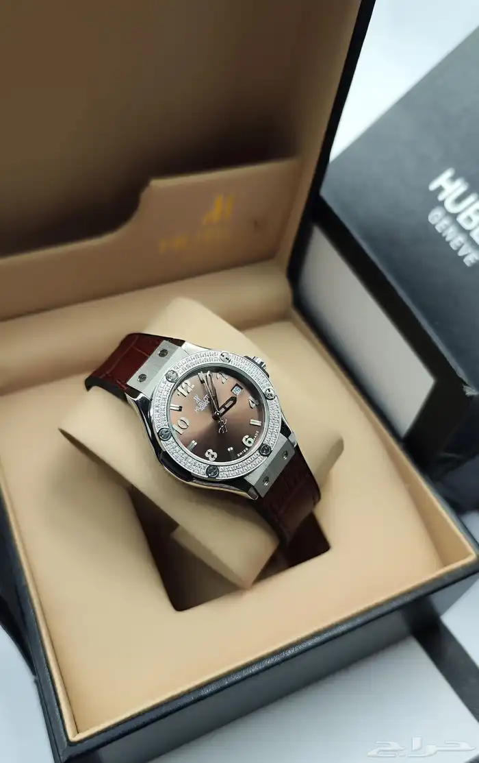 ساعه ماركه هوبلت نسائي 17