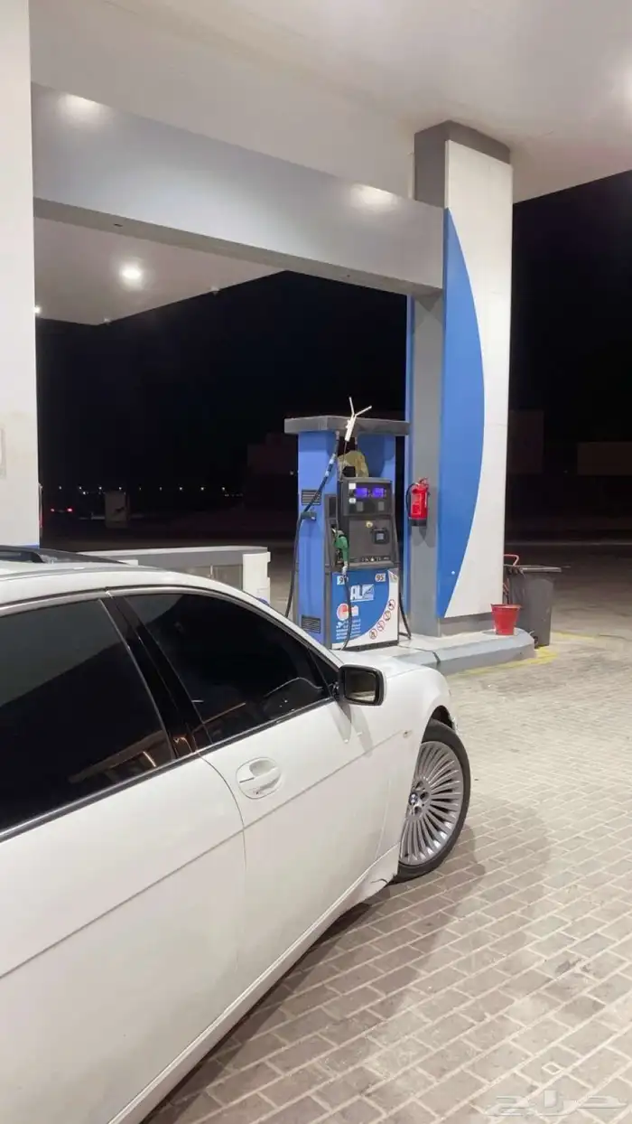 بي ام 9