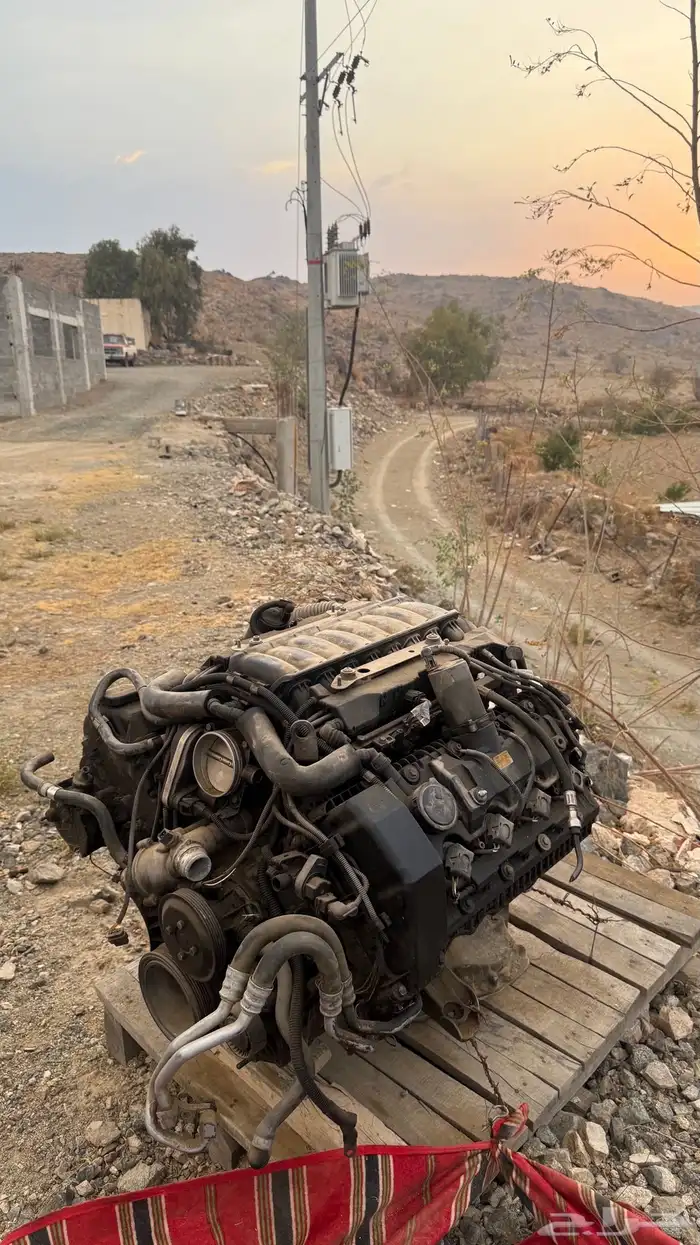 مكينه BMW 750Li موديل2009 مع جميع ملحقاتها 1