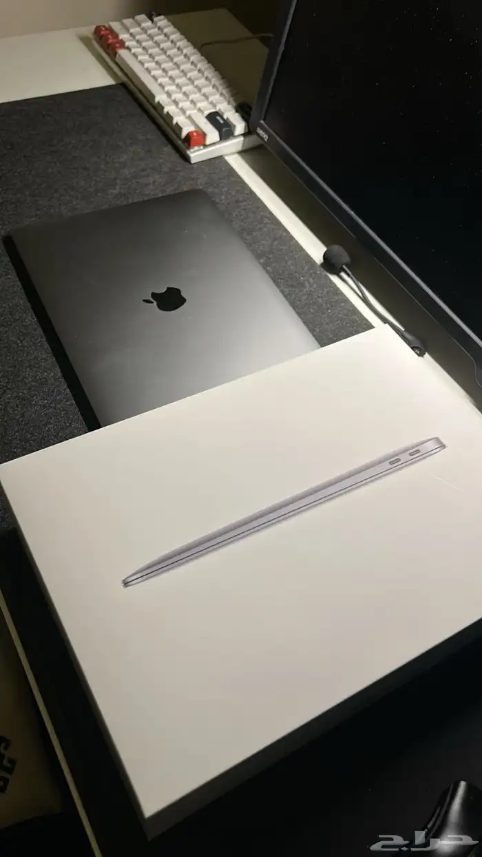 ماك بوك لابتوب 2