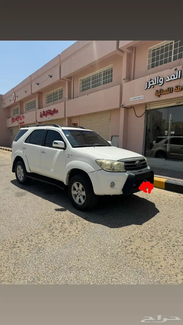 للبيع فورتشنر 2011 فل كامل باسمي وكاله حسن جميل 29