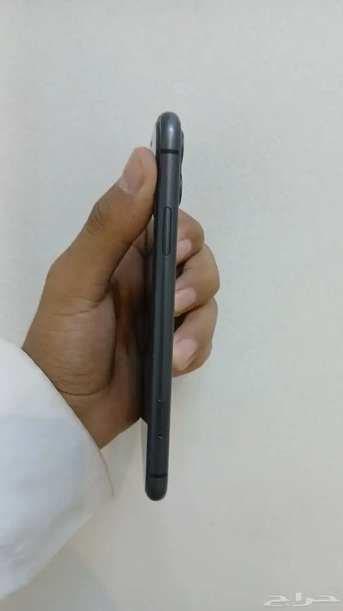 ايفون 11 مافك 1