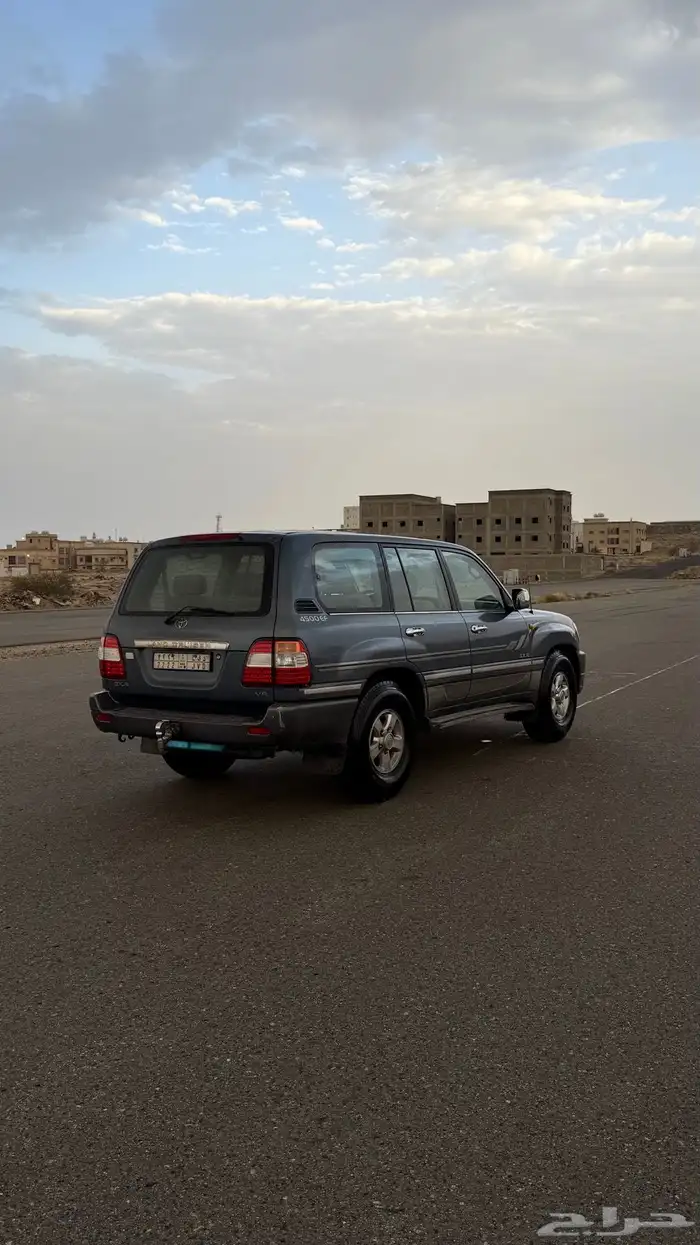 لاندكروزر GXR 2006 2