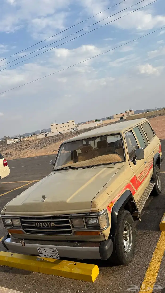 للبيع في اكسار 12