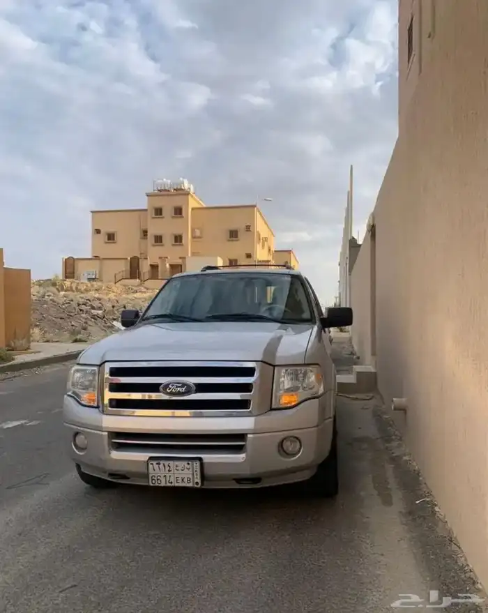 اكسبديشن 2011 دبل للبدل او بيع 2