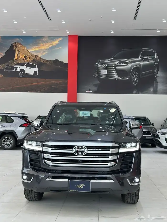 تويوتا لاندكروزر VXR 0
