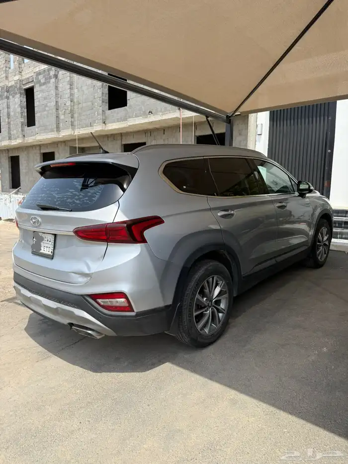 للبيع جيب هيونداي سنتافي موديل 2019 المالك الاول 0