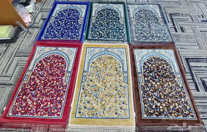 سجاد صلاه هدايا 5