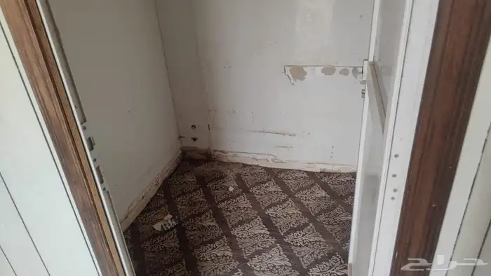بركسات للبيع عدد 2 7