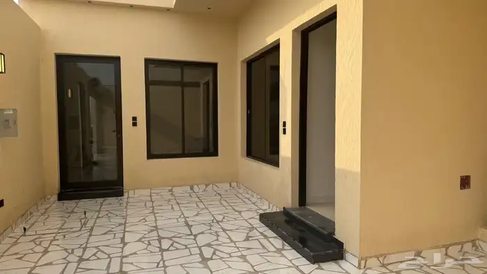 للبيع فيلا جديدة فاخرة - حي الفاروق   الرياض 1