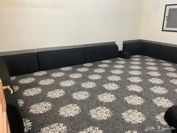 الان في الباحه 3