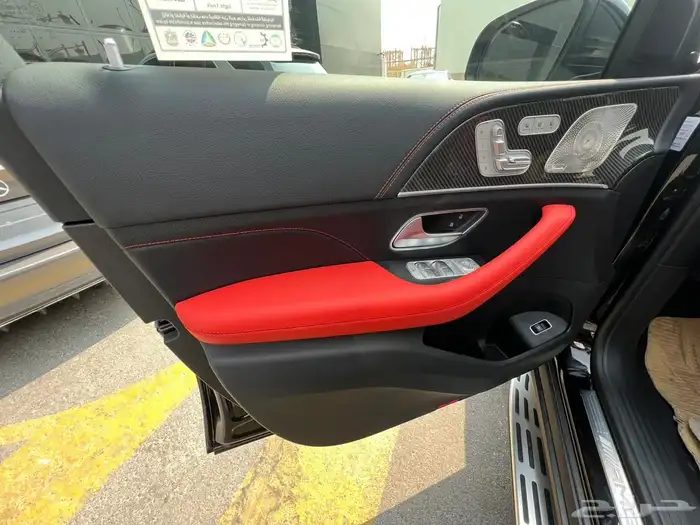 مرسيدس GLE53 AMG موديل 2025 جديد خليجي 35