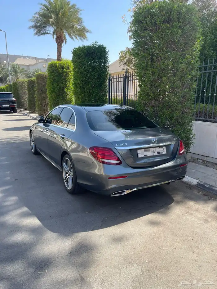 مرسيدس E300 2018 ممشى 99km 2