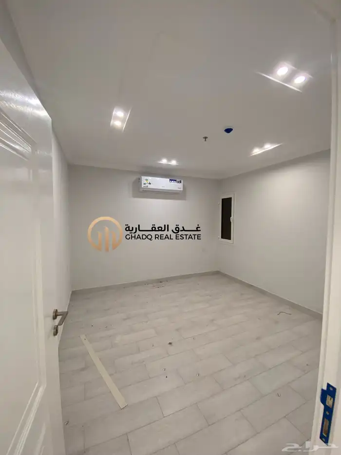 شقة جديدة للإيجار حي الحمراء الخبر 9