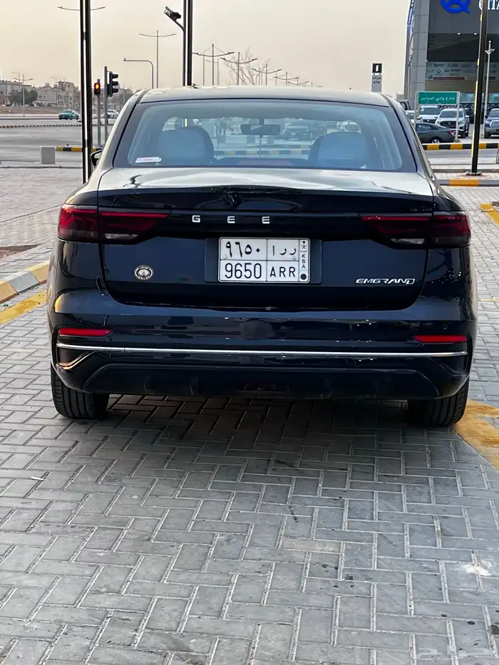 جيلي امجراند 3