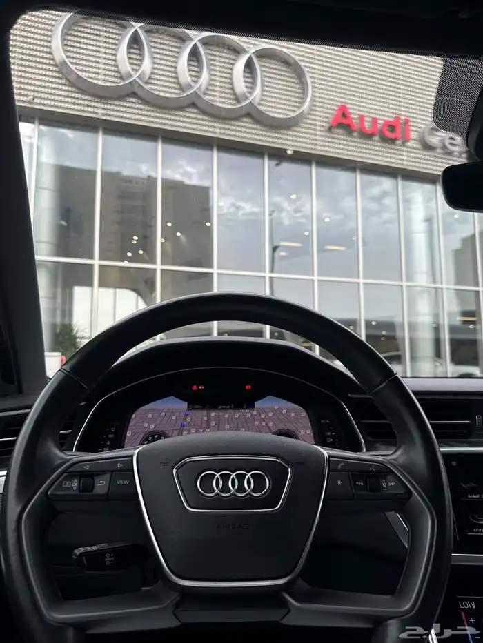 اودي A6 سماكو على الضمان إس لاين اعلى فئه Premium مالك اول 18