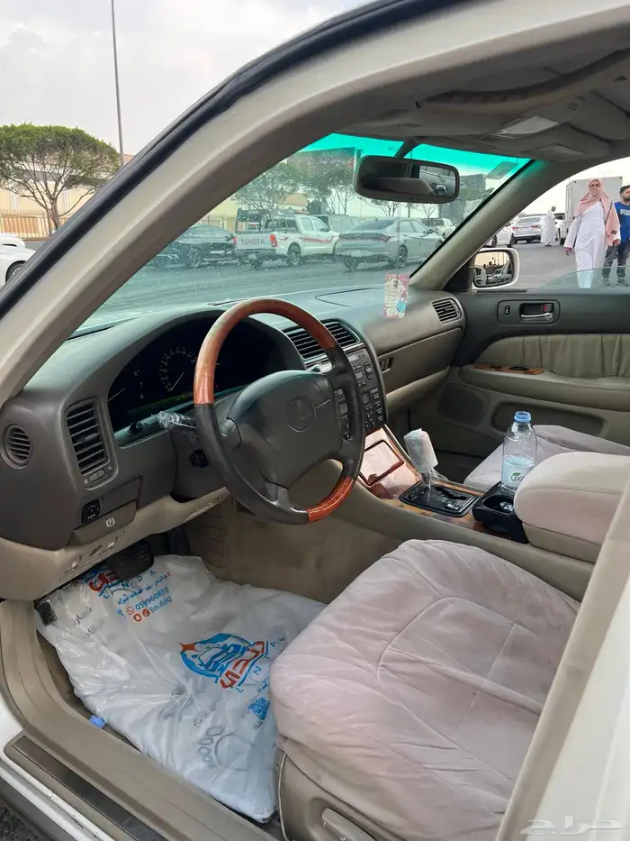 لكزس LS400 12
