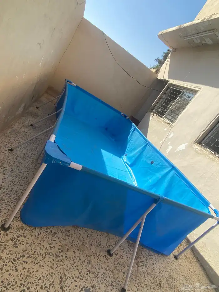 المسبح يهبل سومه 150 به قطع صغير وتم إصلاحها وزين 0