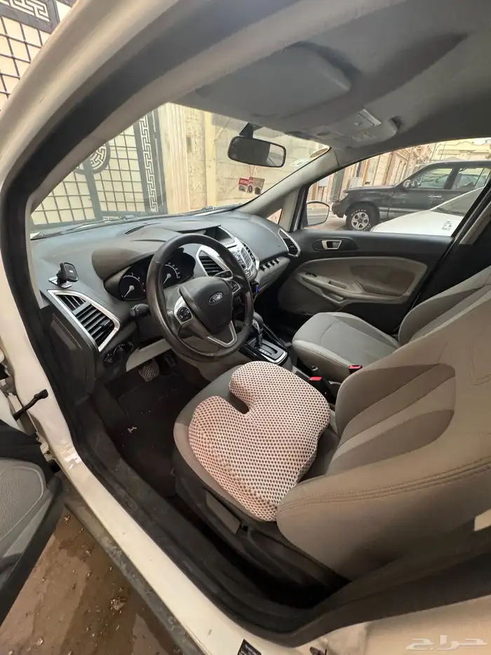 سيارة ايكو سبورت فورد 9